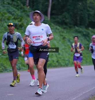 Runner Photo 5056829