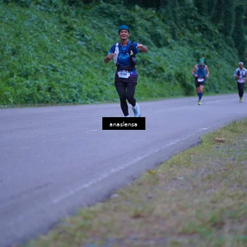 Runner Photo 5056887