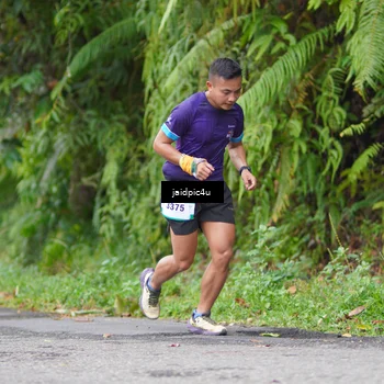 Runner Photo 5057345