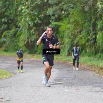 Runner Photo 5057354