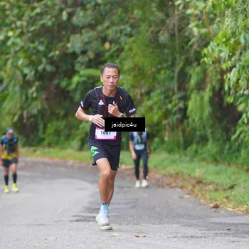 Runner Photo 5057355