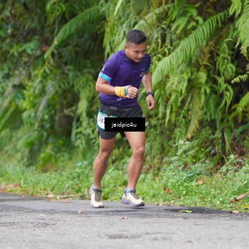 Runner Photo 5057356