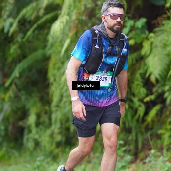 Runner Photo 5058004