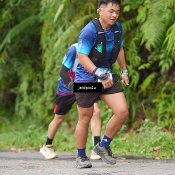 Runner Photo 5058024