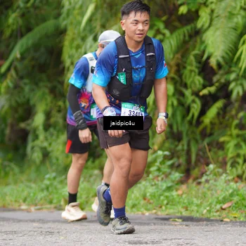 Runner Photo 5058030