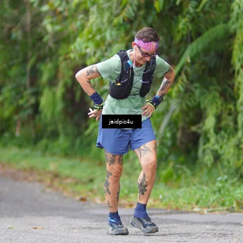 Runner Photo 5058063