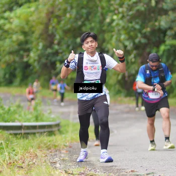 Runner Photo 5058097