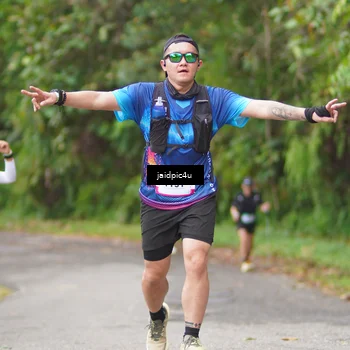 Runner Photo 5058115