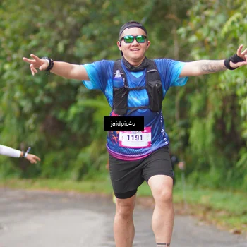 Runner Photo 5058117
