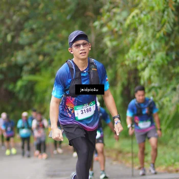 Runner Photo 5058272