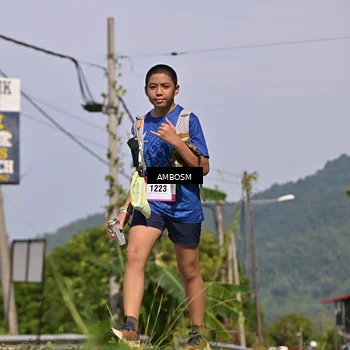 Runner Photo 5059100
