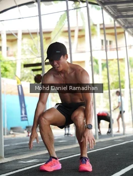 Runner Photo 5060043