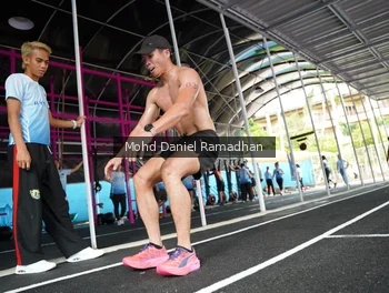 Runner Photo 5060046