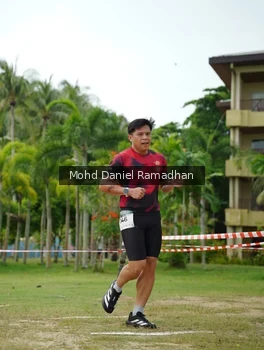 Runner Photo 5060152