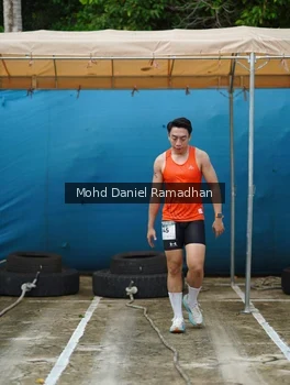 Runner Photo 5060184