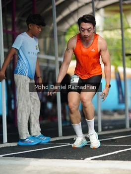 Runner Photo 5060245