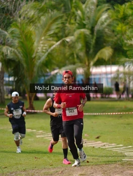 Runner Photo 5060385