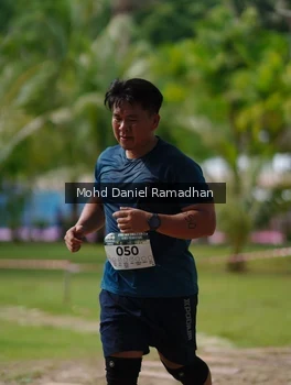 Runner Photo 5060394