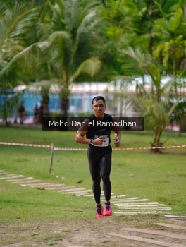 Runner Photo 5060401