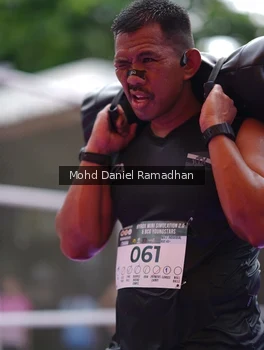 Runner Photo 5060666