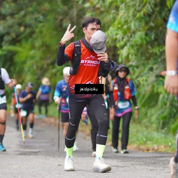 Runner Photo 5060875