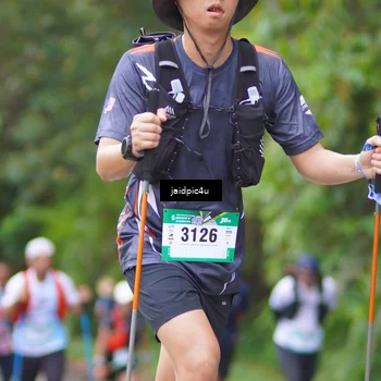Runner Photo 5060905