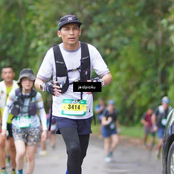 Runner Photo 5061005