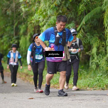 Runner Photo 5062723