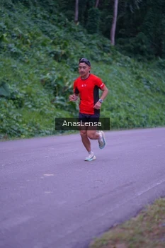 Runner Photo 5066004