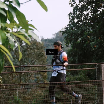 Runner Photo 5070700