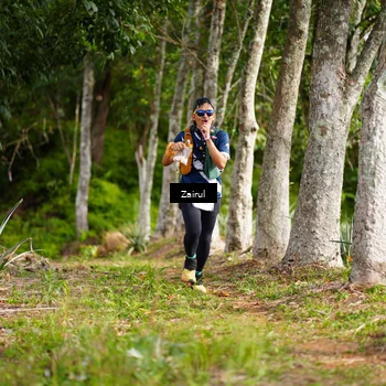 Runner Photo 5071200