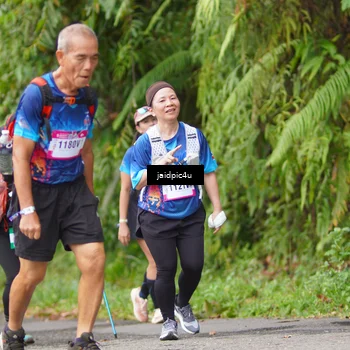 Runner Photo 5078002