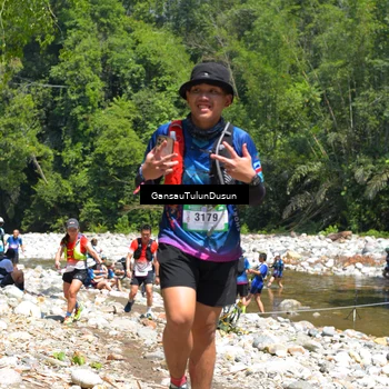 Runner Photo 5080100