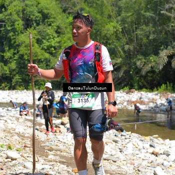 Runner Photo 5080406