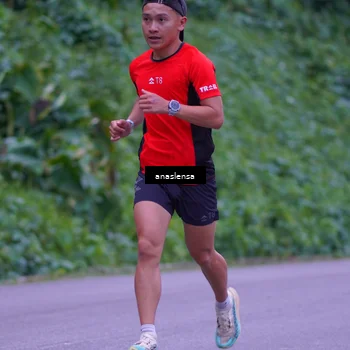 Runner Photo 5089944