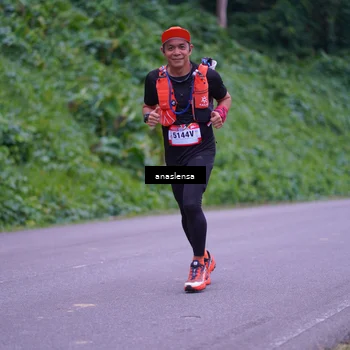 Runner Photo 5090913