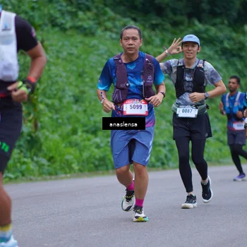 Runner Photo 5092890