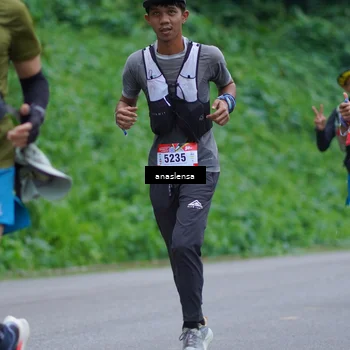 Runner Photo 5093065