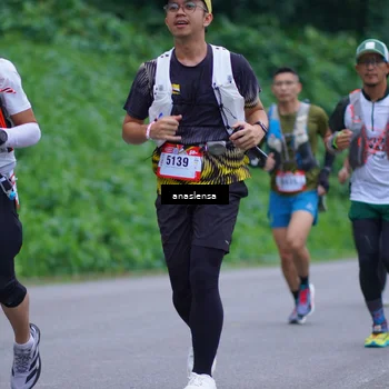Runner Photo 5093105