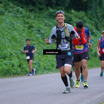 Runner Photo 5093338