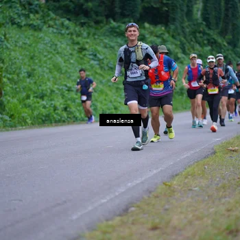 Runner Photo 5093388