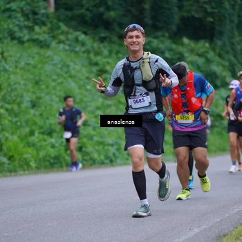 Runner Photo 5093398