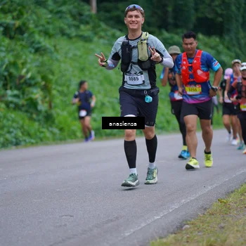 Runner Photo 5093403