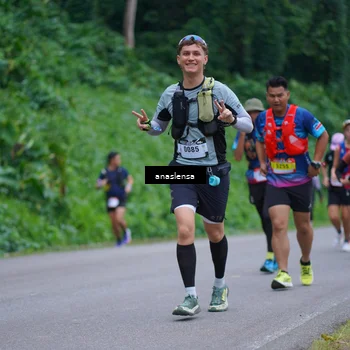 Runner Photo 5093430