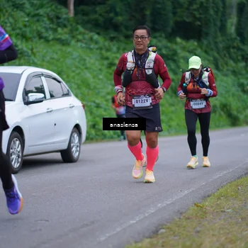 Runner Photo 5093476