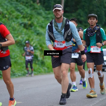 Runner Photo 5093485