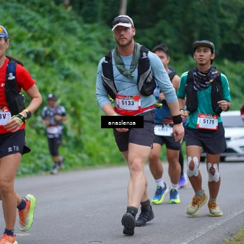 Runner Photo 5093503
