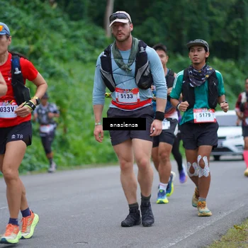 Runner Photo 5093505