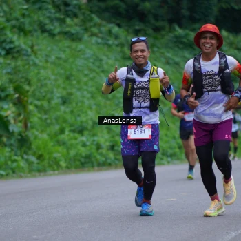 Runner Photo 5093851