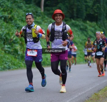 Runner Photo 5093874